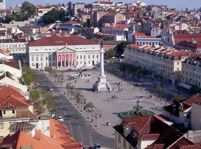 Suites Amalia Guesthouse Near Rossio Square Lisbon