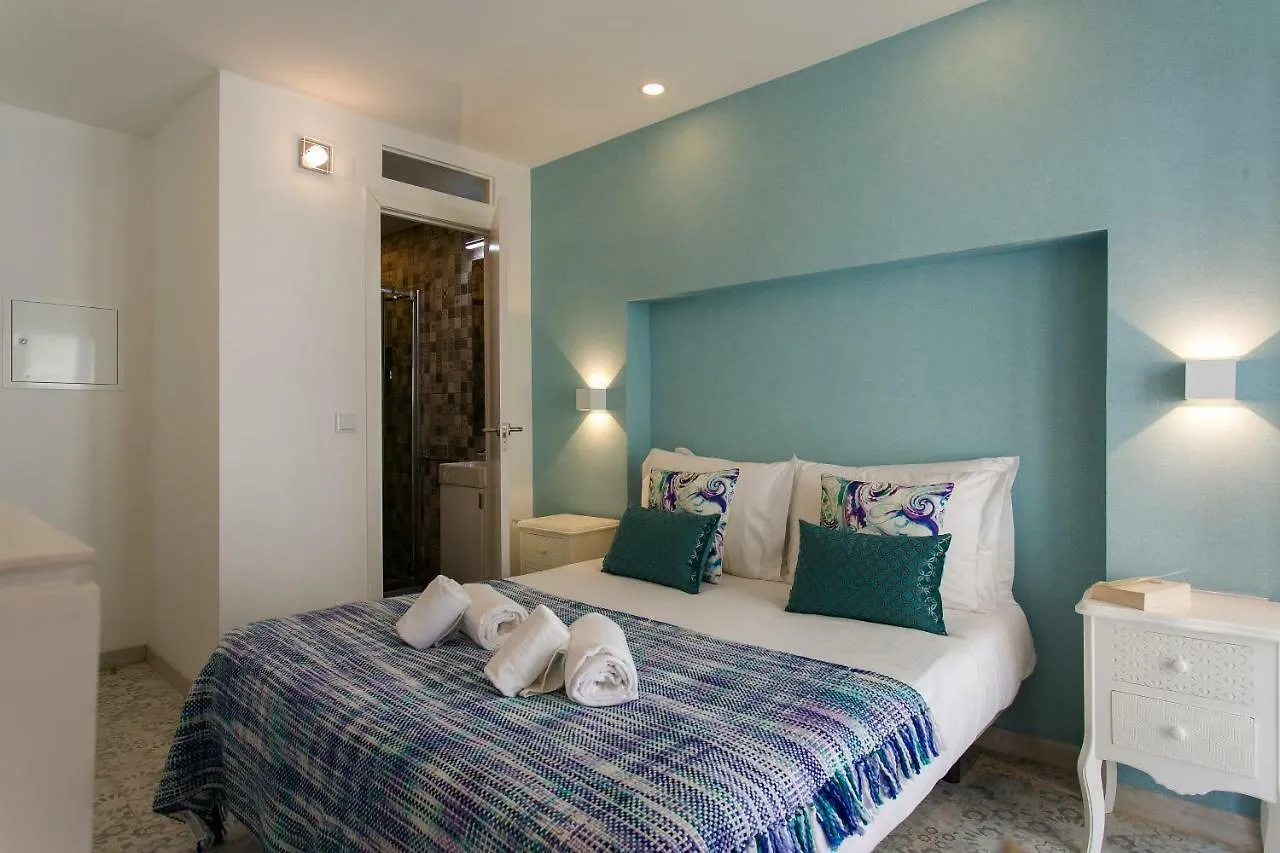 Suites Amalia Guesthouse Near Rossio Square Lisbon