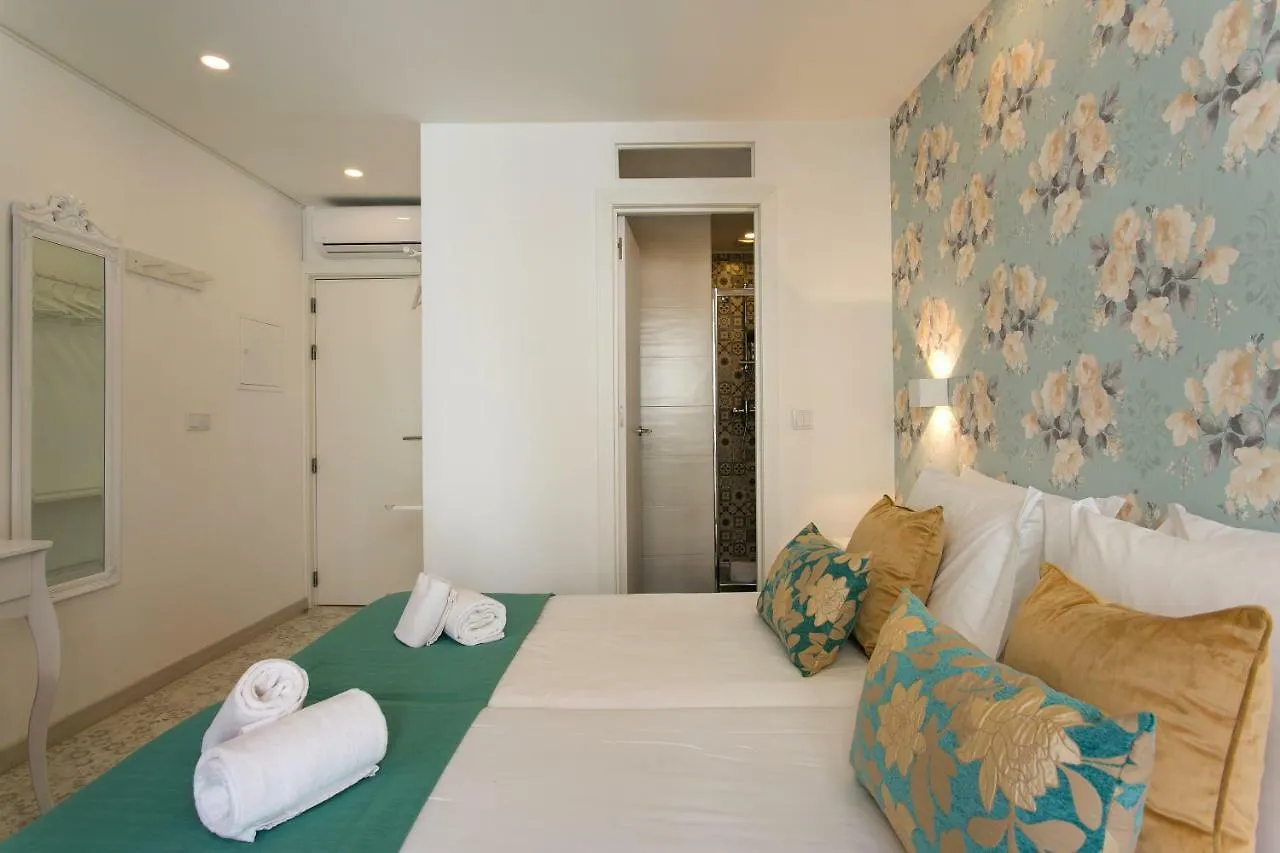 Suites Amalia Guesthouse Near Rossio Square Lisbon Guest house