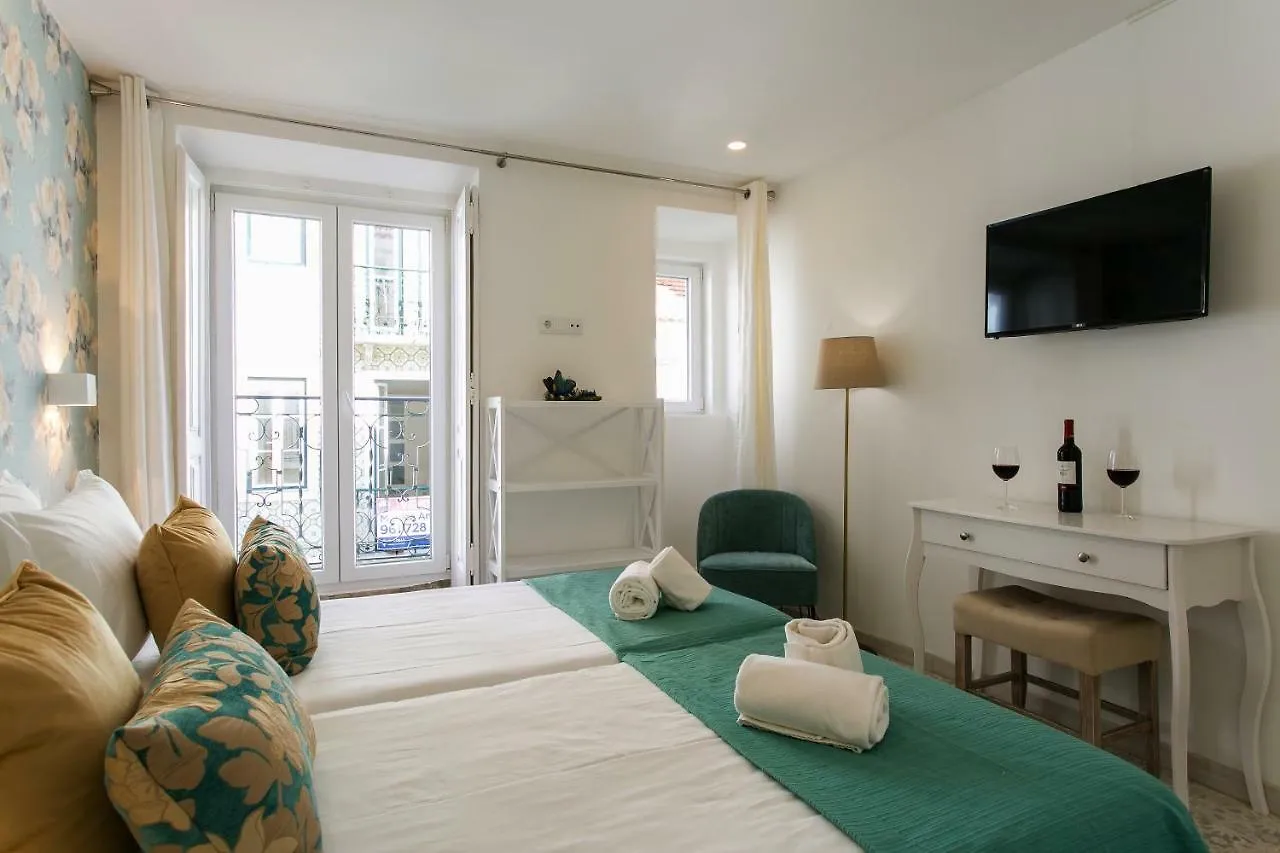 Suites Amalia Guesthouse Near Rossio Square Lisbon 3*,